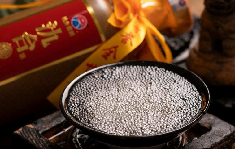 氿台酱酒15年酱香型白酒图片