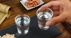 成年人的底线：没有任何酒局，值得你透支生命、往死里喝